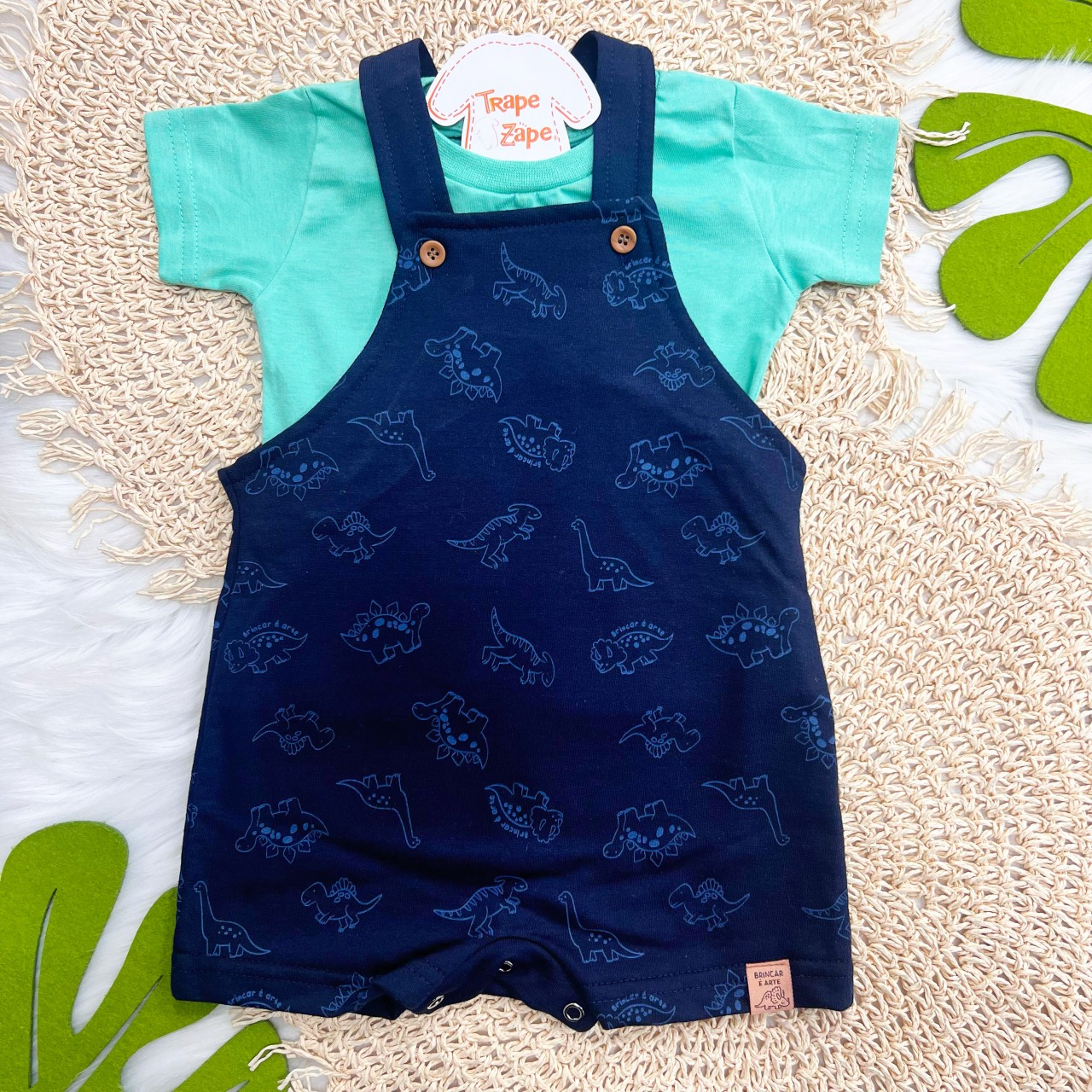 Conj. Camiseta e Jardineira em Moletinho Dinos - Marinho e Verde